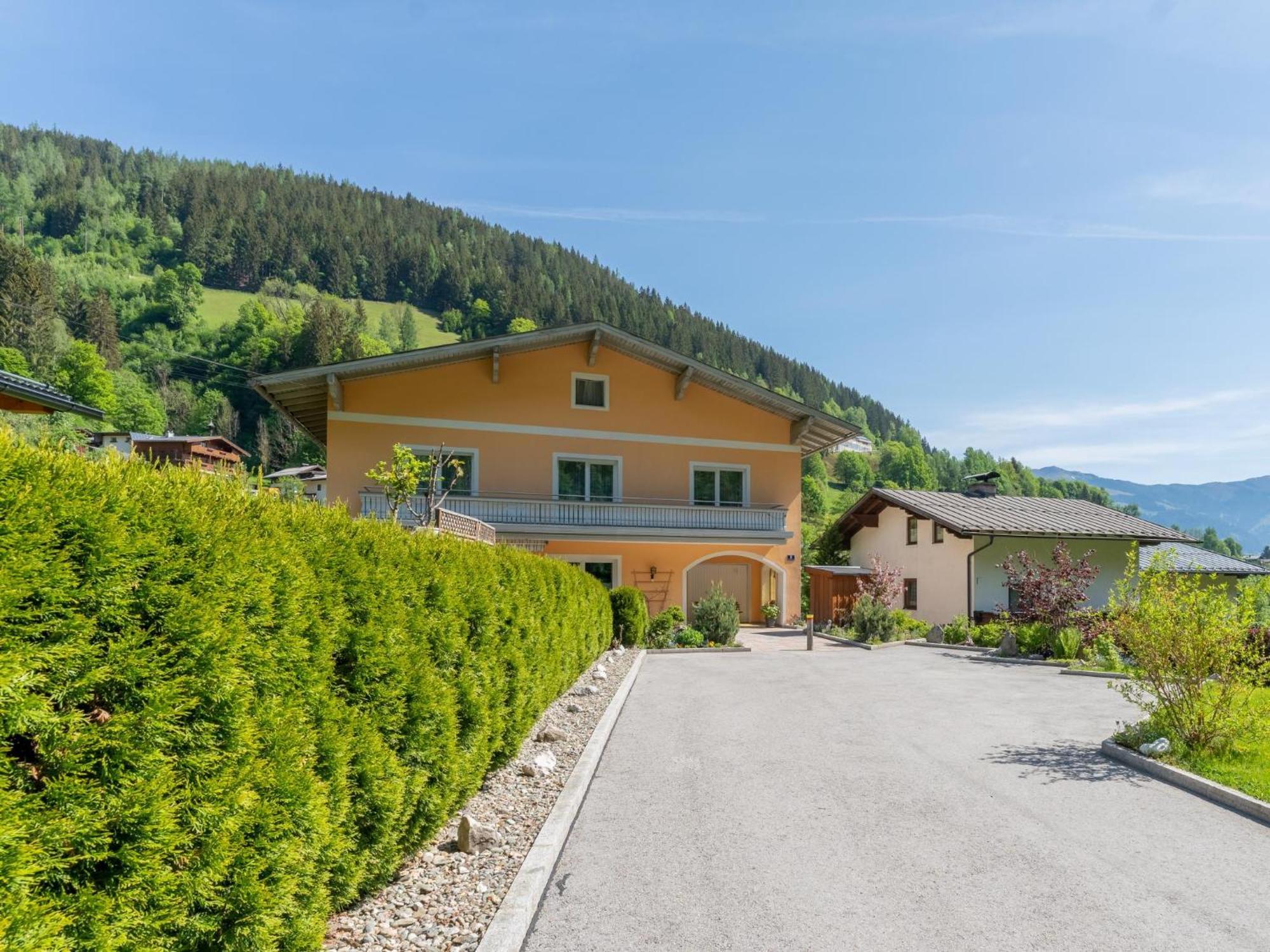 Chalet Carina Zell am See Bagian luar foto